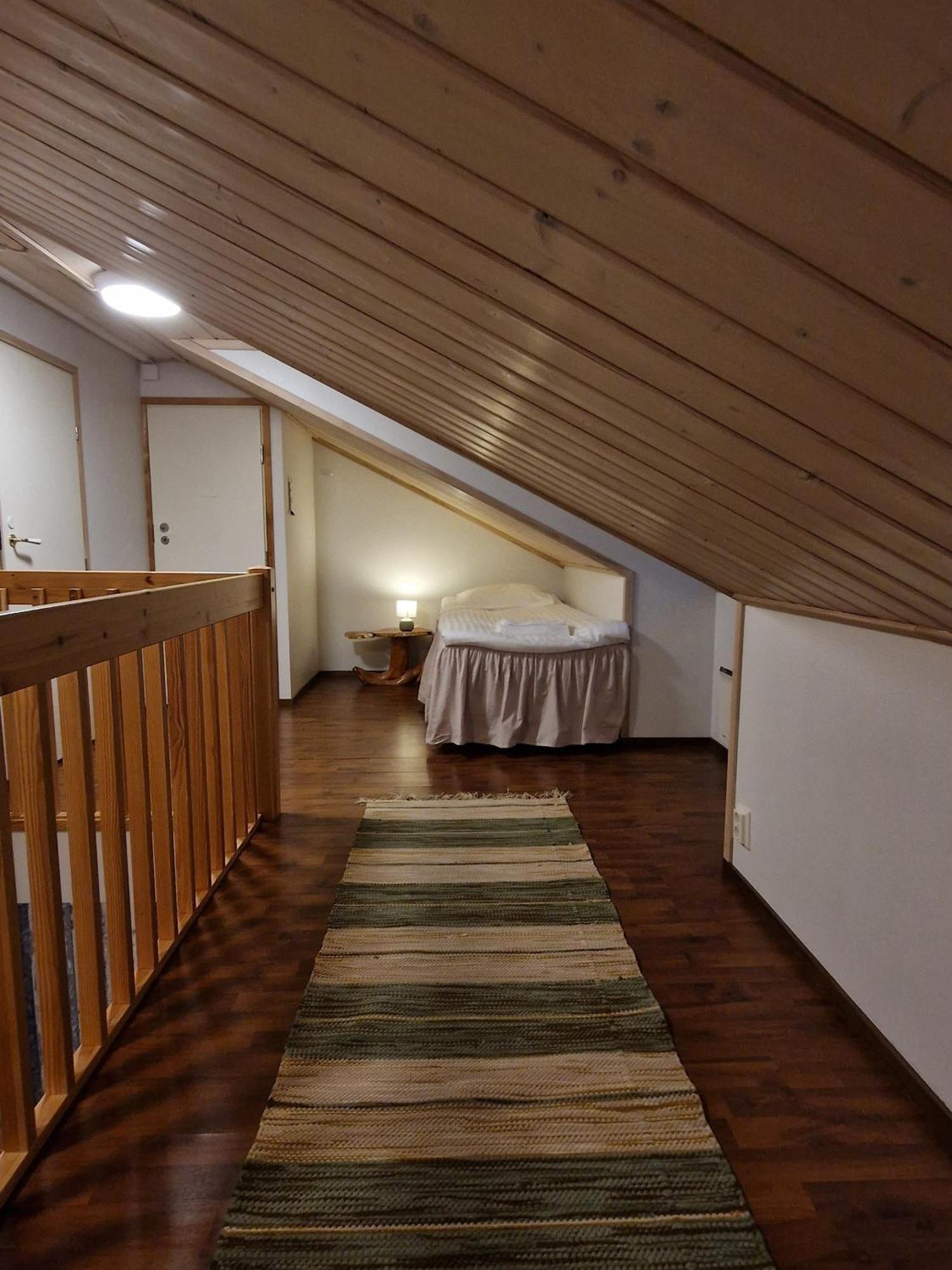 The Sleeping Bear Hotel Inari Bilik gambar