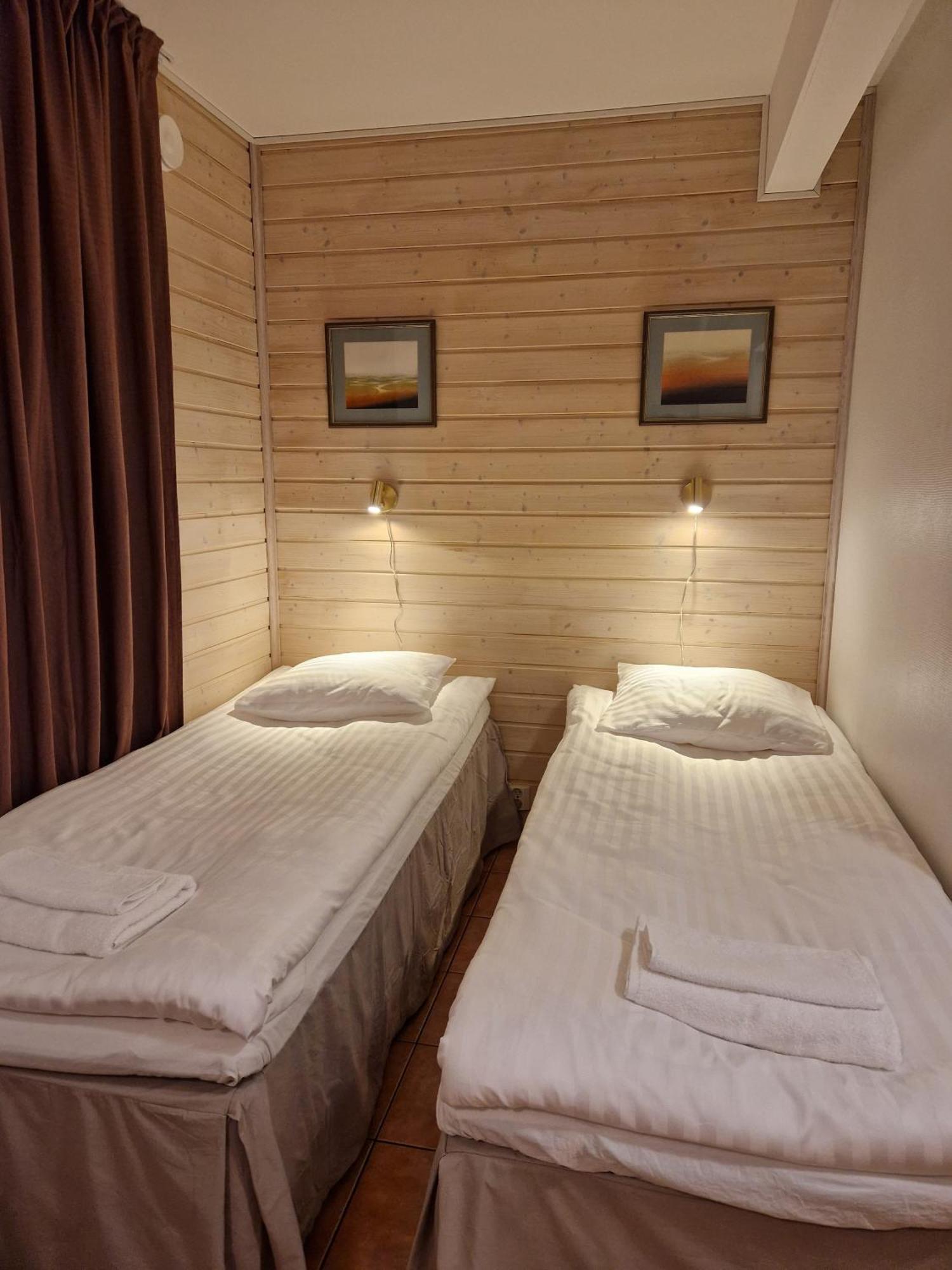 The Sleeping Bear Hotel Inari Luaran gambar